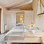 Jorid - From The Sea By Interhome *